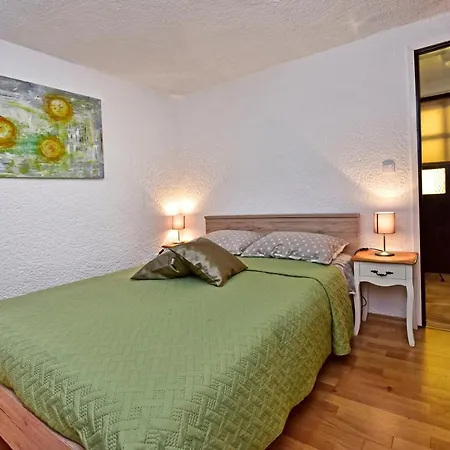Apartment Corta City-centre *